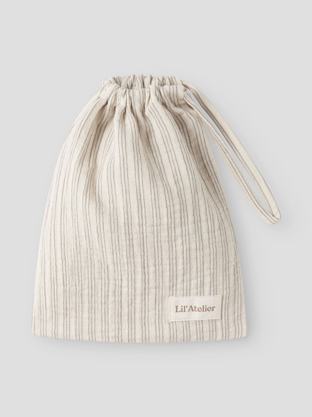 Lil’ Atelier Sage Nun pysjamassett – Turtledove · Mulled Basil