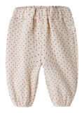 Lil’ Atelier Froa bukse baby Turtledove, originalt produktfoto